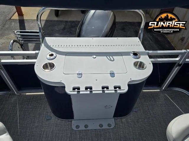 Slide: The Image of 2025 Avalon 21' Venture 85 Platinum Rear Fish boat interior with fishing station. - 15