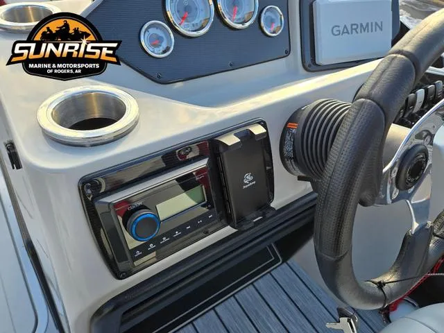 Slide: The Image of SunCatcher Select 322RC 2025 - 10