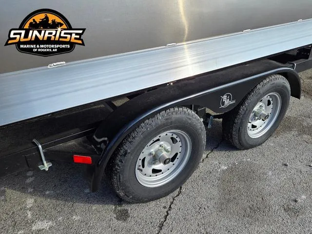 Slide: The Image of SunCatcher Select 322RC 2025 - 18