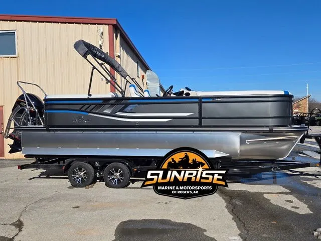 Slide: The Image of SunCatcher Select 322RC 2025 - 1