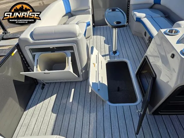 Slide: The Image of SunCatcher Select 322RC 2025 - 11