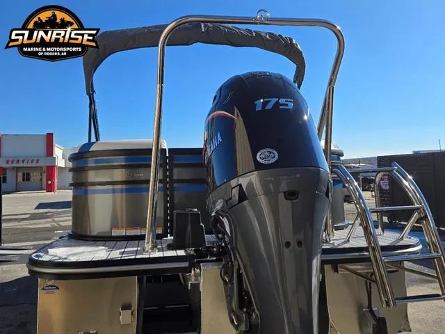 Slide: The Image of SunCatcher Select 322RC 2025 - 15