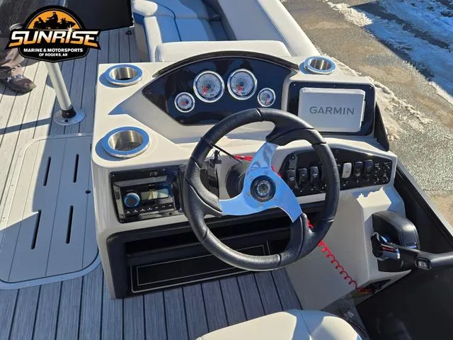 Slide: The Image of SunCatcher Select 322RC 2025 - 6