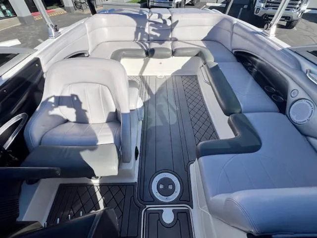 Slide: The Image of 2006 MasterCraft X45 boat interior with spacious seating and modern design. - 18