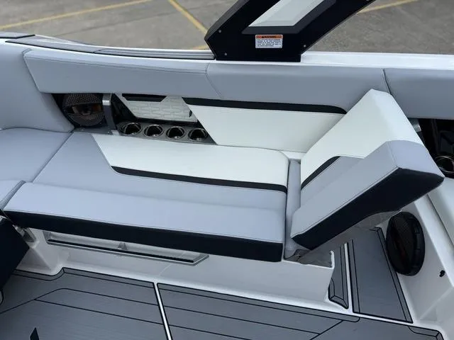 Slide: The Image of MasterCraft X24 2025 - 14