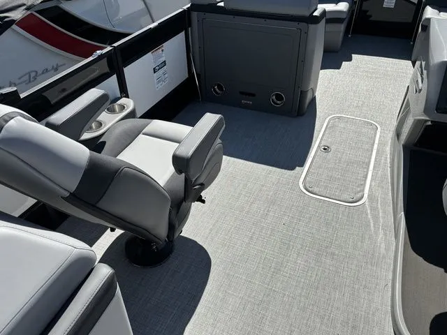 Slide: The Image of South Bay 523RS 2025 - 10