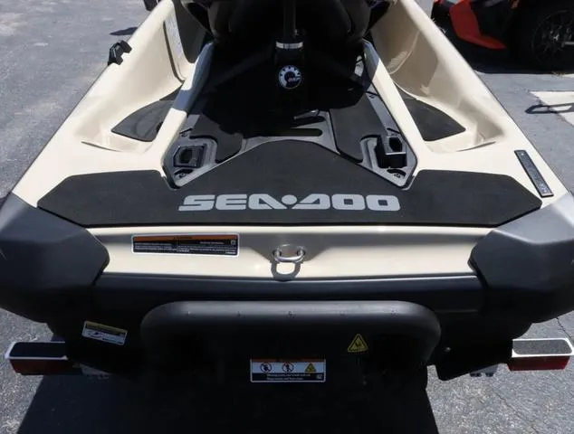 Slide: The Image of Sea-Doo PWC WAKE 170 AUD GN IBR IDF 25 2025 - 12