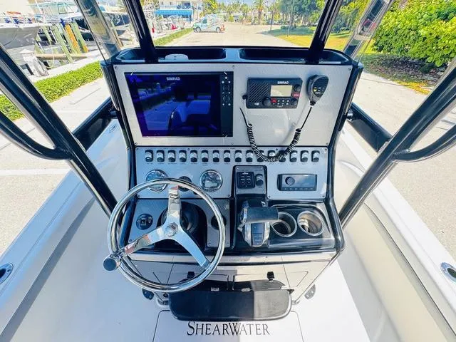 Slide: The Image of Shearwater 260 Carolina LTD ED 2017 - 12