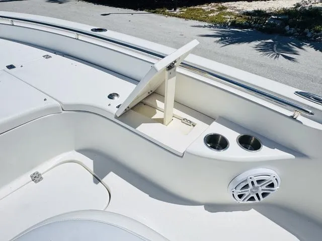 Slide: The Image of Shearwater 260 Carolina LTD ED 2017 - 15