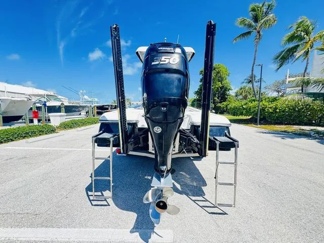 Slide: The Image of Shearwater 260 Carolina LTD ED 2017 - 4