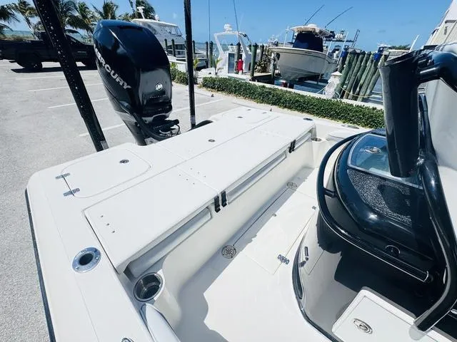 Slide: The Image of Shearwater 260 Carolina LTD ED 2017 - 6