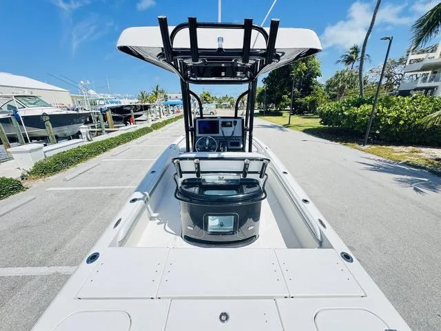 Slide: The Image of Shearwater 260 Carolina LTD ED 2017 - 9