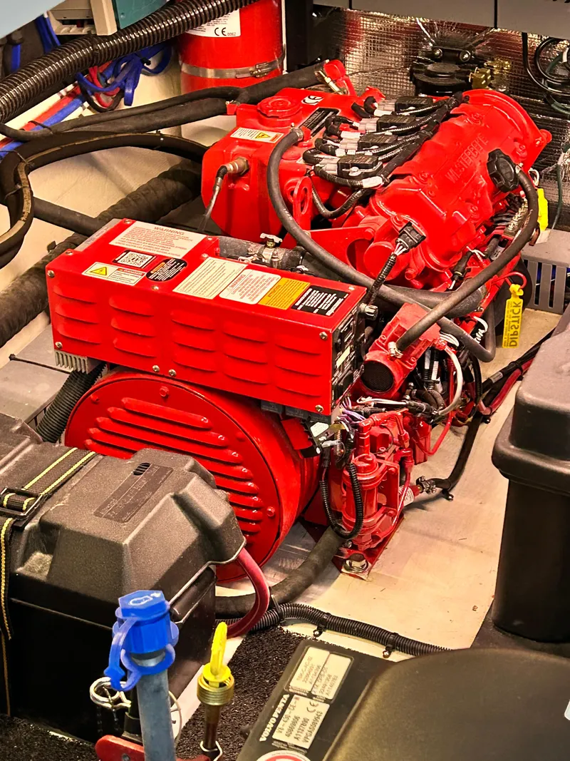 Slide: The Image of Regal 38 GRAND COUPE 2022 - 15