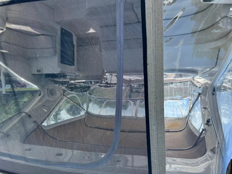 Slide: The Image of Regal Commodore 4260 2002 - 53