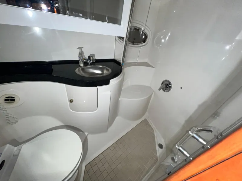 Slide: The Image of Regal Commodore 4260 2002 - 93