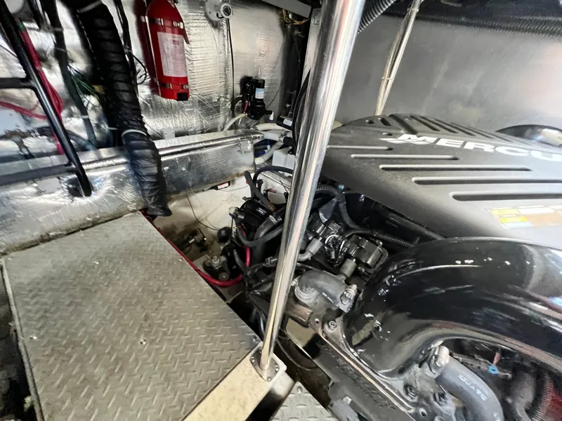 Slide: The Image of Regal Commodore 4260 2002 - 95