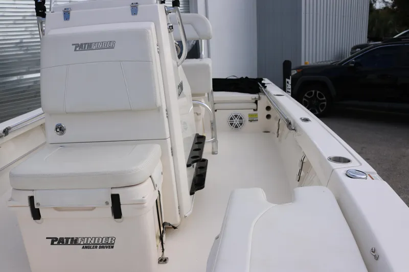 Slide: The Image of 2020 Pathfinder - Forward seating - 30