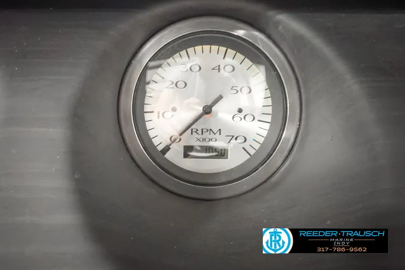 Slide: The Image of Tachometer of 2022 Bennington 23 LSR boat, displaying RPM gauge. - 30