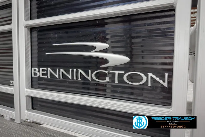 Slide: The Image of 2022 Bennington 23 LSR boat logo on side panel. - 44