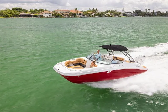 Slide: The Image of Hurricane SunDeck 2690 OB 2025 - 28