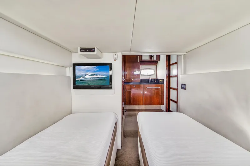 Slide: The Image of Sea Ray 470 Sundancer 2011 - 72