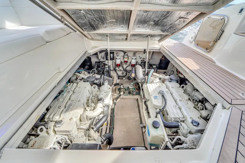 Slide: The Image of Sea Ray 470 Sundancer 2011 - 75