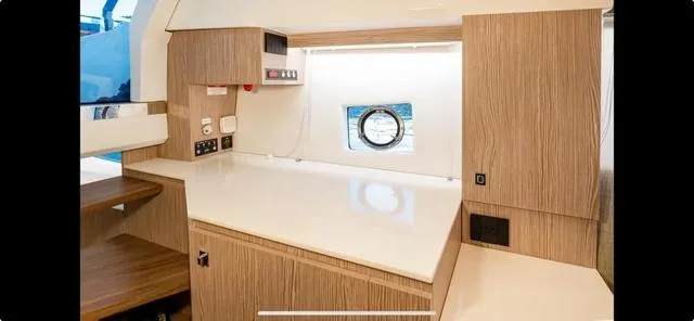 Slide: The Image of FIM-Fabbrica Italiana Motoscafi 340 Regina 2022 - 14