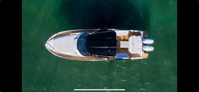 Slide: The Image of FIM-Fabbrica Italiana Motoscafi 340 Regina 2022 - 3