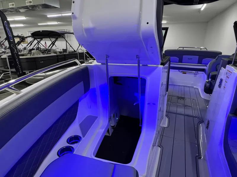 Slide: The Image of Chaparral 26 Surf 2025 - 60