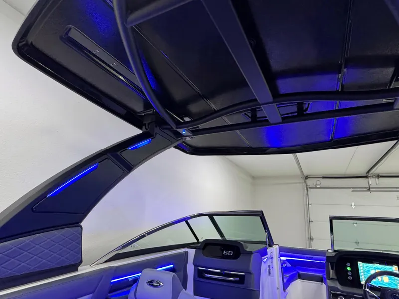 Slide: The Image of Chaparral 26 Surf 2025 - 63