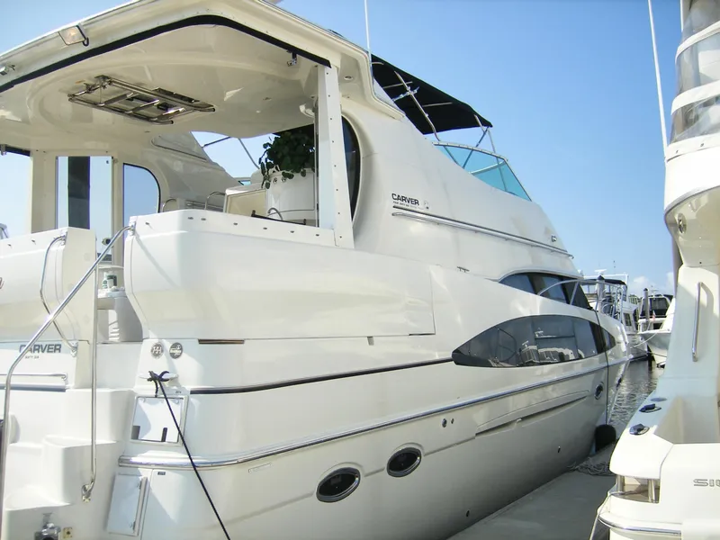 Slide: The Image of Carver 466 Motor Yacht 2004 - 2