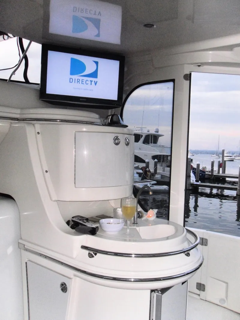 Slide: The Image of Carver 466 Motor Yacht 2004 - 7