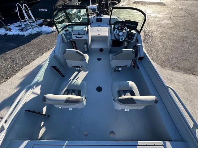 Slide: The Image of G3 Sportsman 2100 2025 - 17