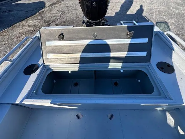 Slide: The Image of G3 Sportsman 2100 2025 - 18