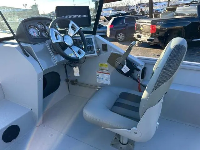 Slide: The Image of G3 Sportsman 2100 2025 - 9