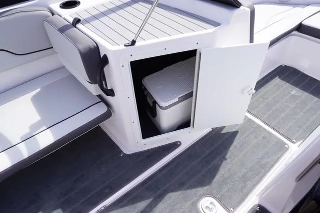 Slide: The Image of Yamaha AR190 2025 - 13