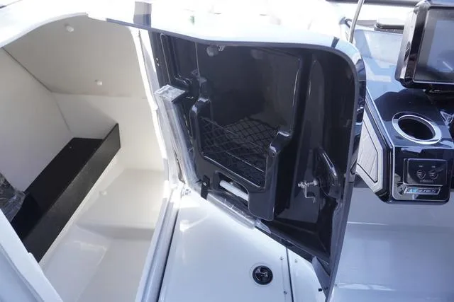 Slide: The Image of Yamaha 255XD 2025 - 10