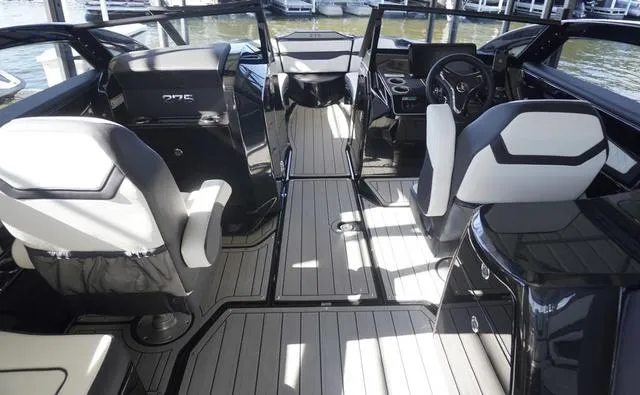 Slide: The Image of Yamaha 275SD 2025 - 13