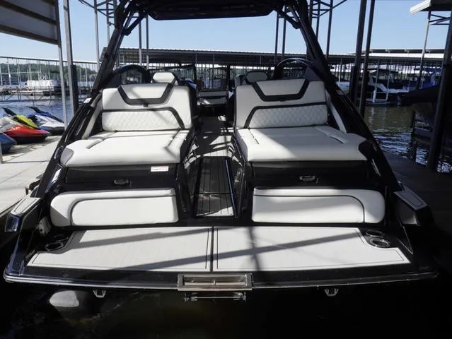 Slide: The Image of Yamaha 275SD 2025 - 15