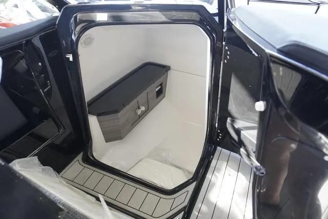 Slide: The Image of Yamaha 275SD 2025 - 9