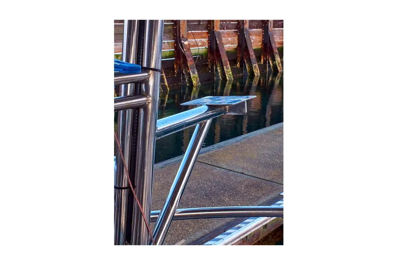 Slide: The Image of Valiant 40 Selah 1983 - 109