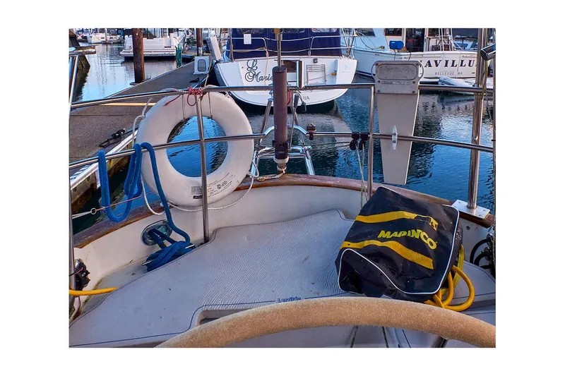 Slide: The Image of Valiant 40 Selah 1983 - 112