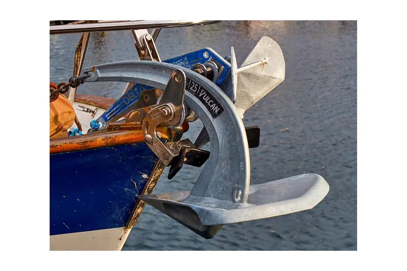 Slide: The Image of Valiant 40 Selah 1983 - 115