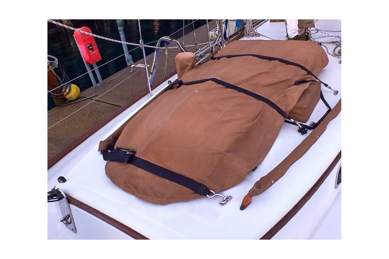 Slide: The Image of Valiant 40 Selah 1983 - 122