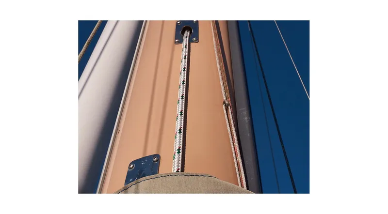 Slide: The Image of Valiant 40 Selah 1983 - 133