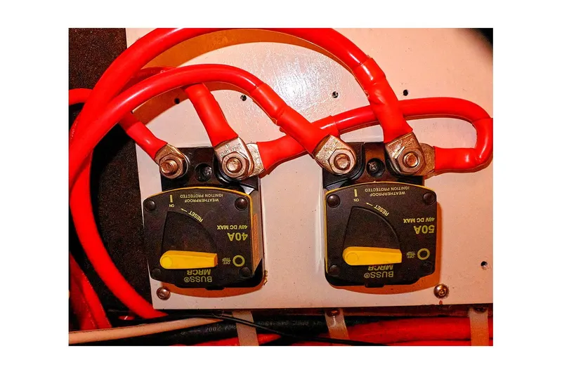 Slide: The Image of Valiant 40 Selah 1983 - 60