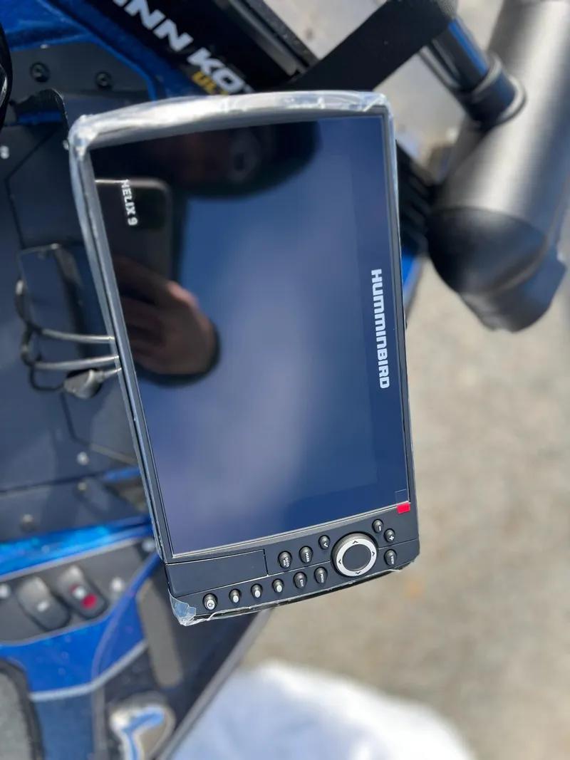 Slide: The Image of Skeeter ZXR20 2025 - 20