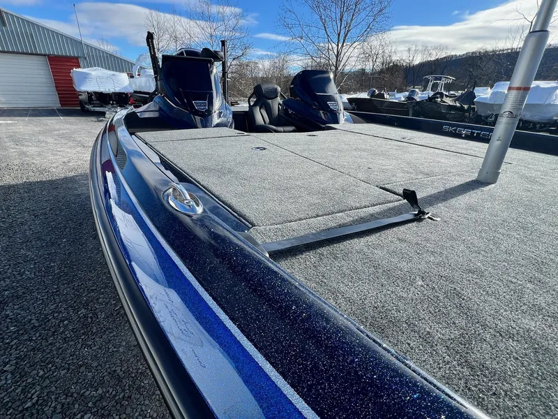 Slide: The Image of Skeeter ZXR20 2025 - 27