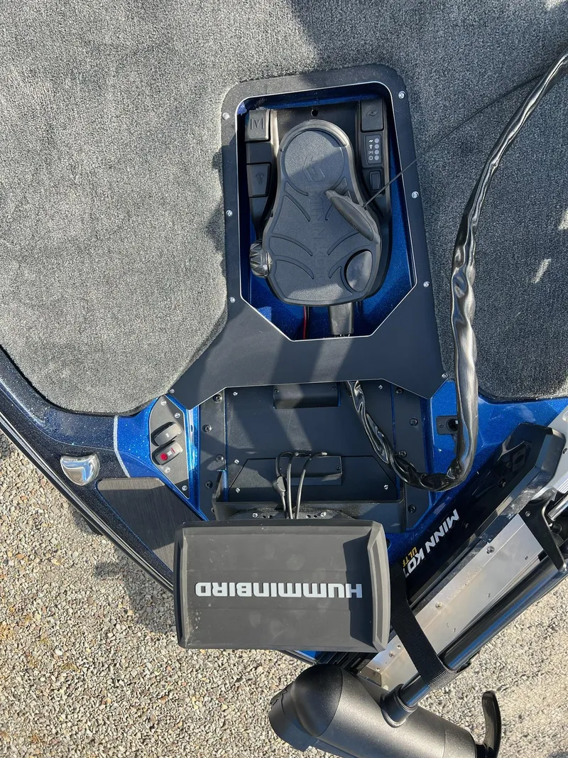 Slide: The Image of Skeeter ZXR20 2025 - 33