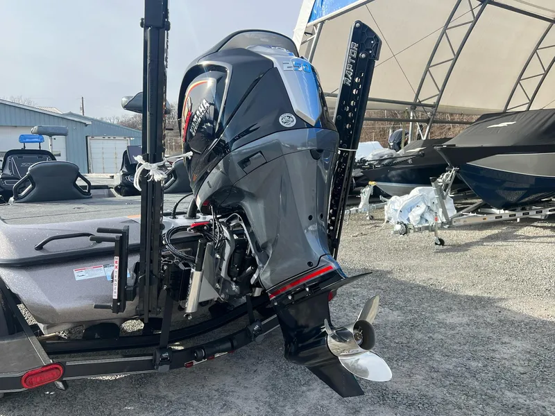 Slide: The Image of Skeeter ZXR20 2025 - 34